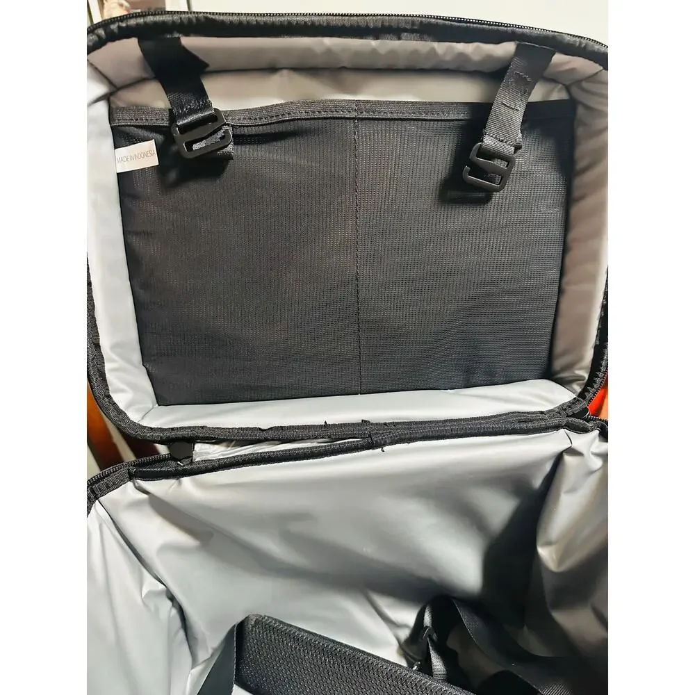 TRAVIS MATHEW Black OKC Thunder 2025 Collab 24 Can Cooler Shoulder Strap NWT